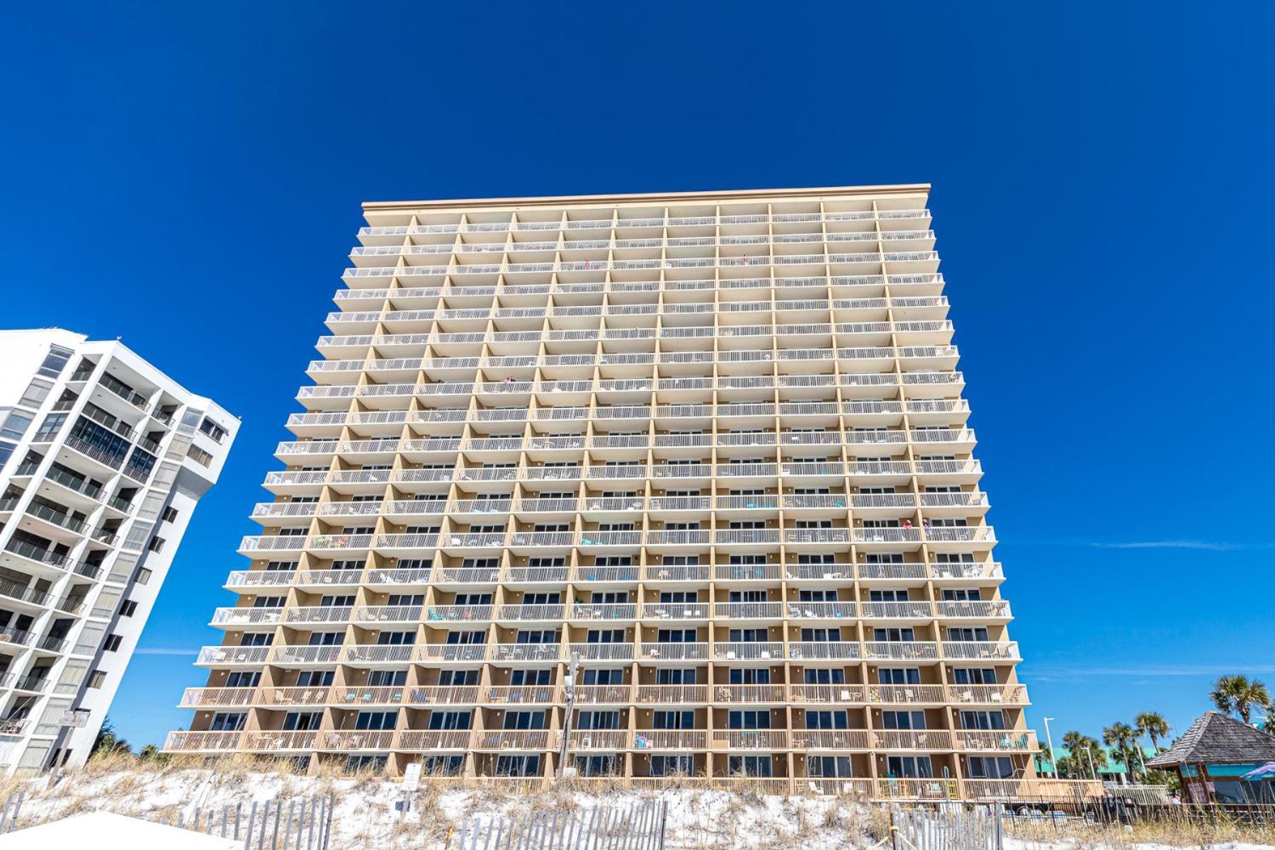 Waterview Towers Yacht Club 532- By Isle *