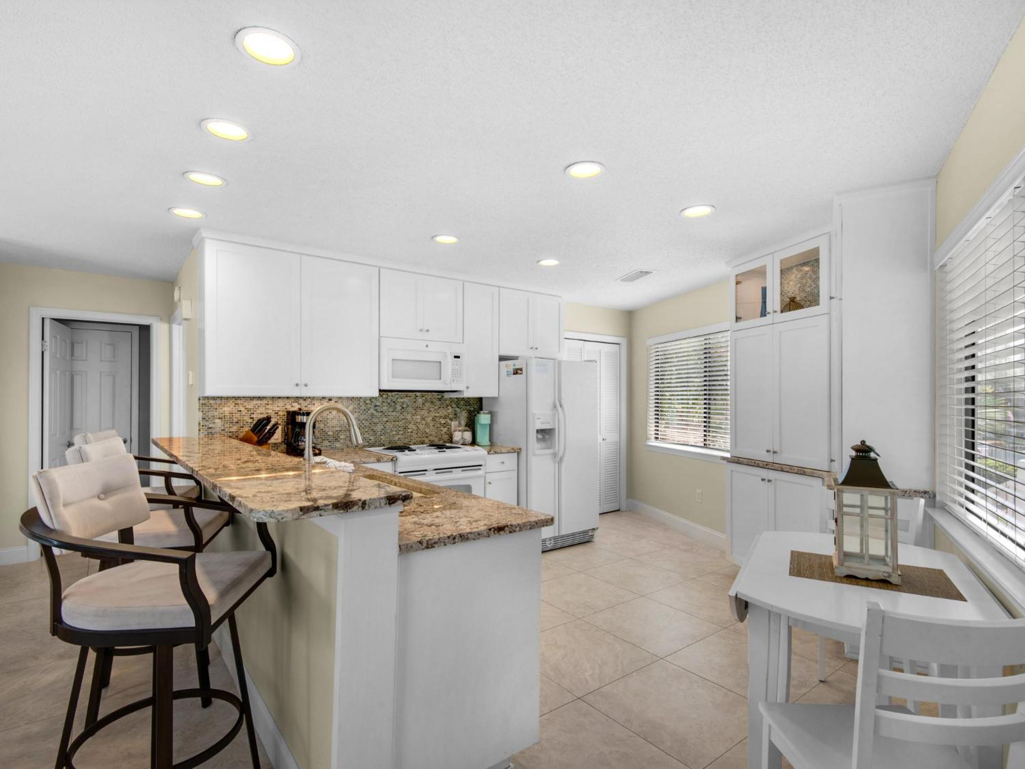Crystal Village 26b By Newman-dailey Apartment *