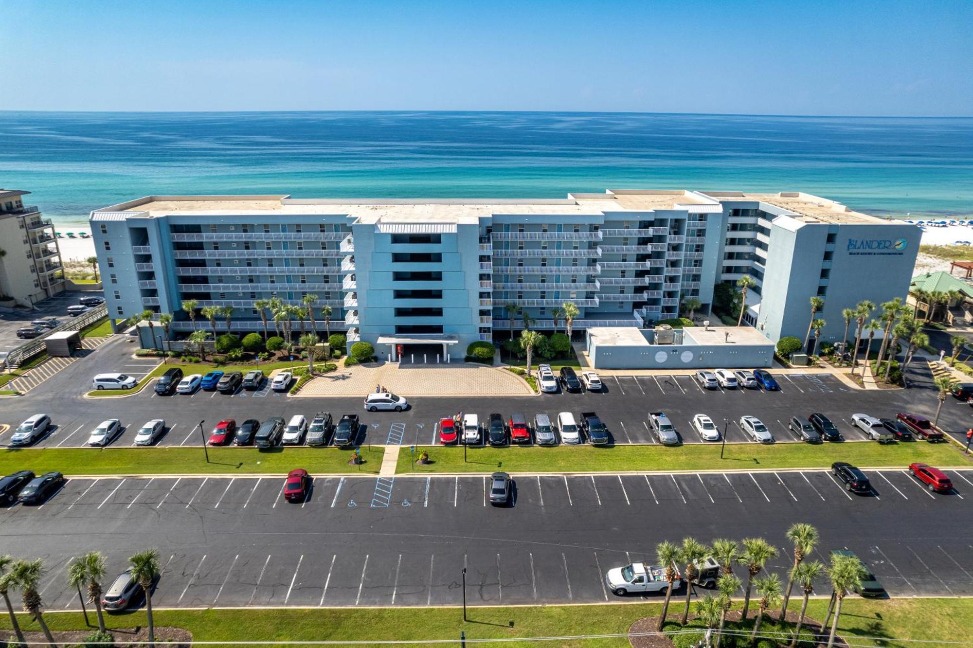 Misty Cove 113- By Isle Apartment *