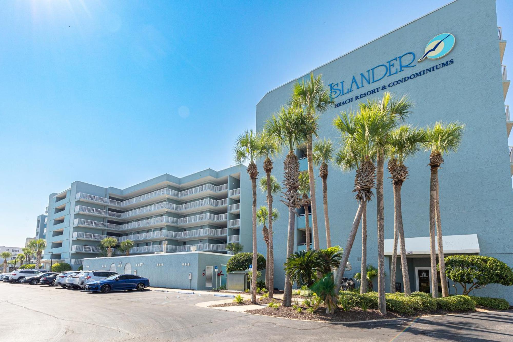 Inlet Reef 301- By Isle Apartment