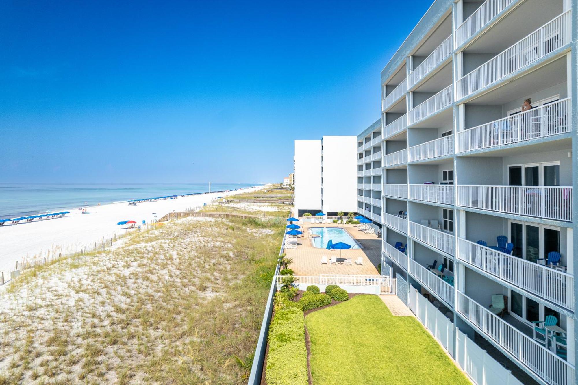 Sandpiper Cove 8113- By Isle Destin