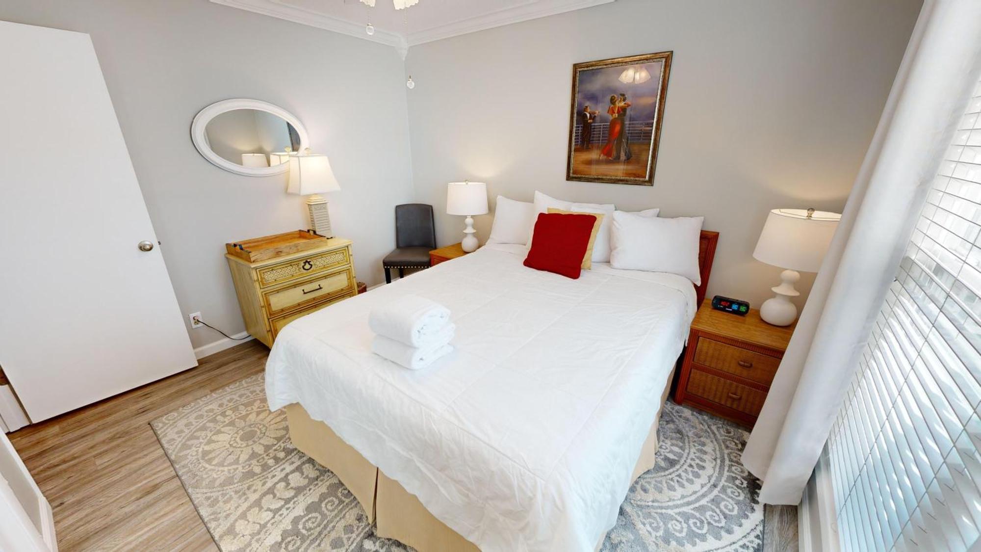 Sandpiper Cove 1096- By Isle Apartment *