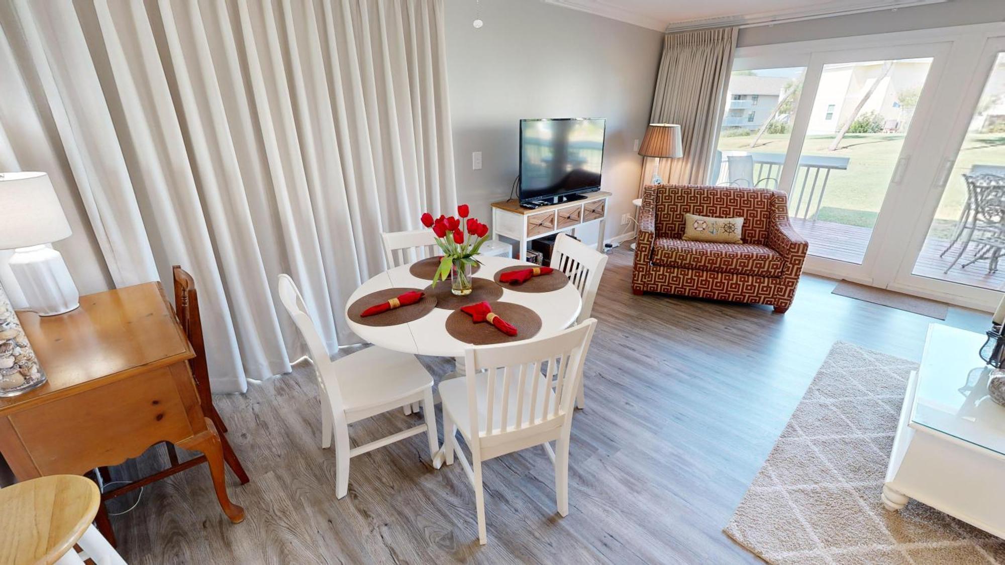 Sandpiper Cove 1096- By Isle Apartment Destin