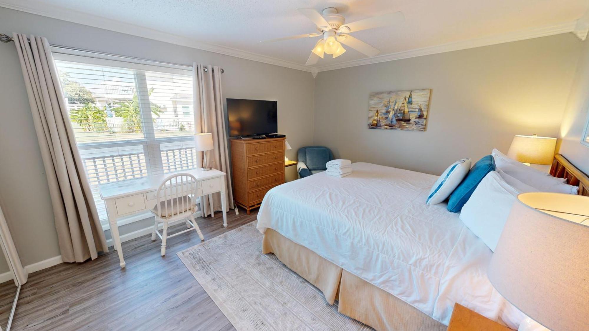 Apartment Sandpiper Cove 1096- By Isle Destin