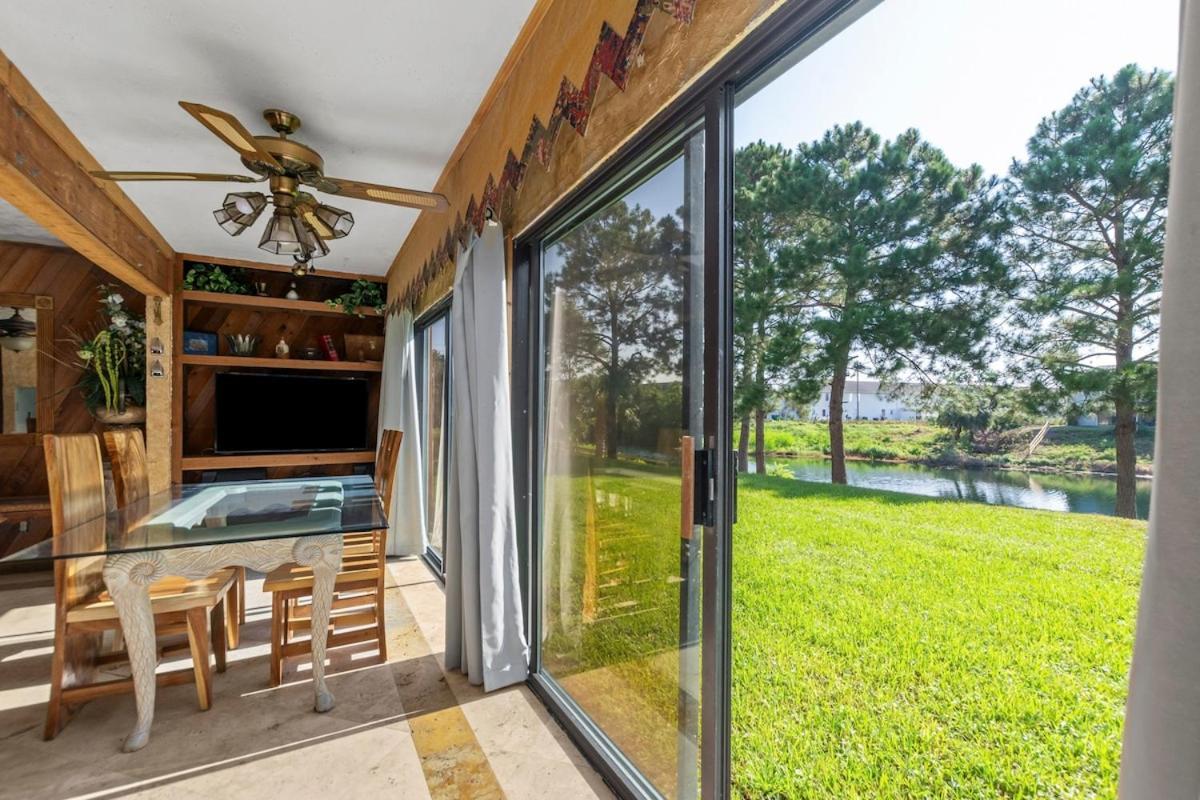 Holiday home Sandy Beaches-3 Pools-pet Friendly Destin
