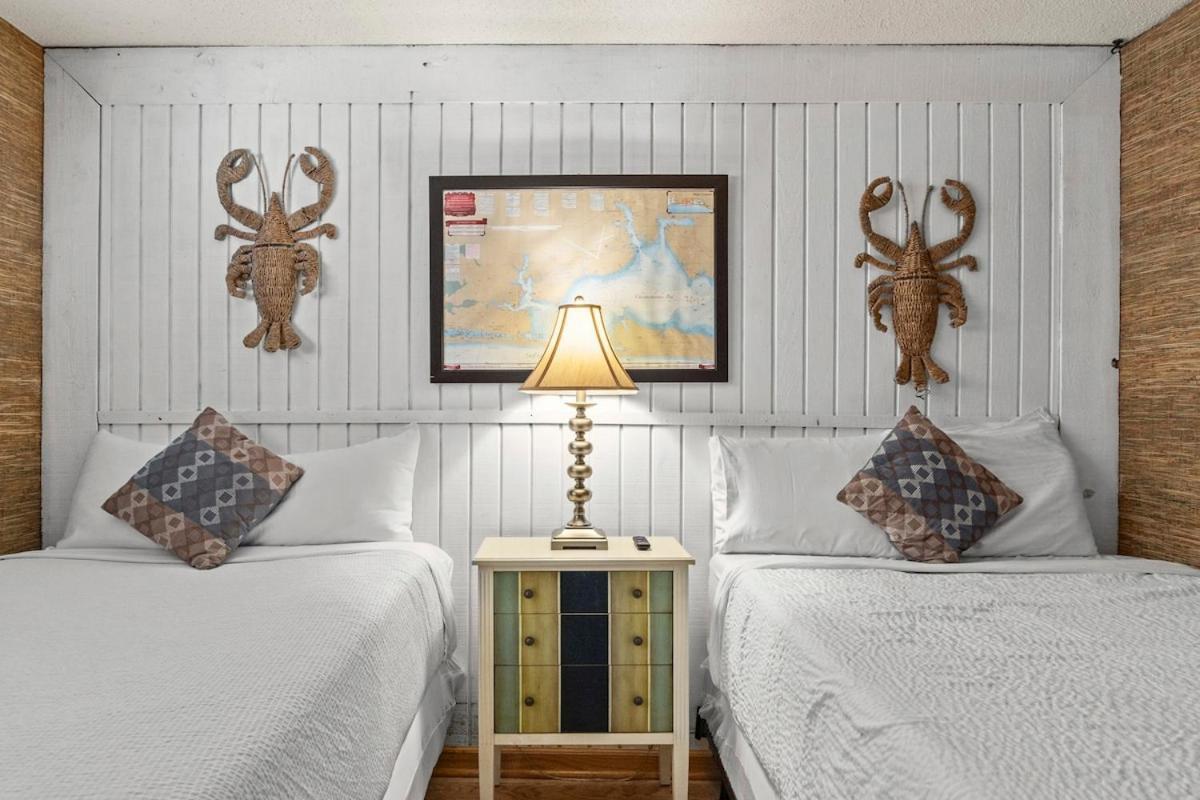 Sandy Beaches-3 Pools-pet Friendly * Destin