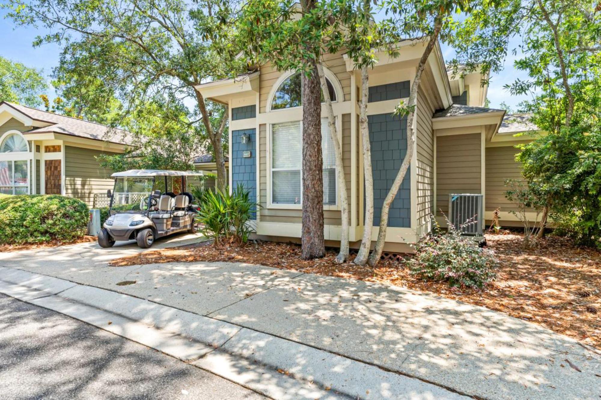 Baypine 8857 Holiday home