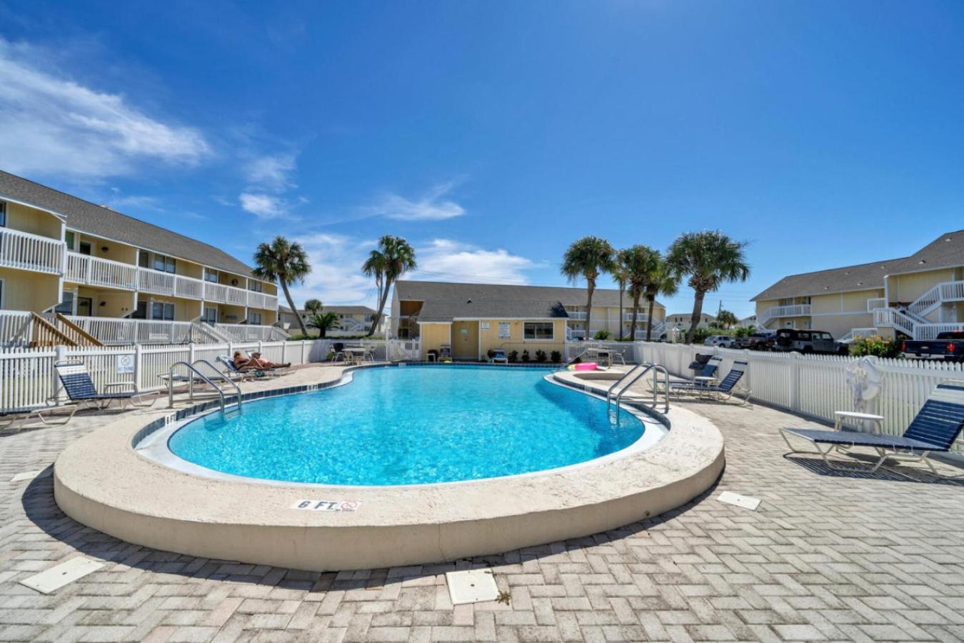 Sandpiper Cove Unit 2080 Two Bedroom Retreat Holiday home *
