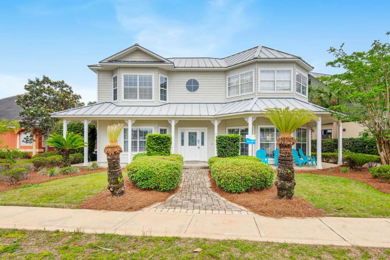 Holiday home Blast Golf Cart Included Pet Friendly