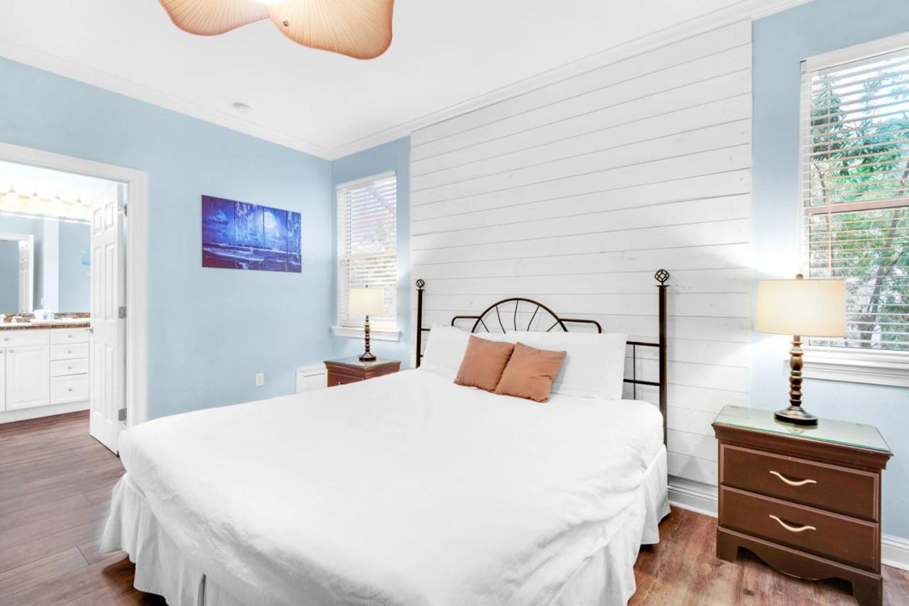 Holiday home Skips Delight Pool View Pet Friendly Destin