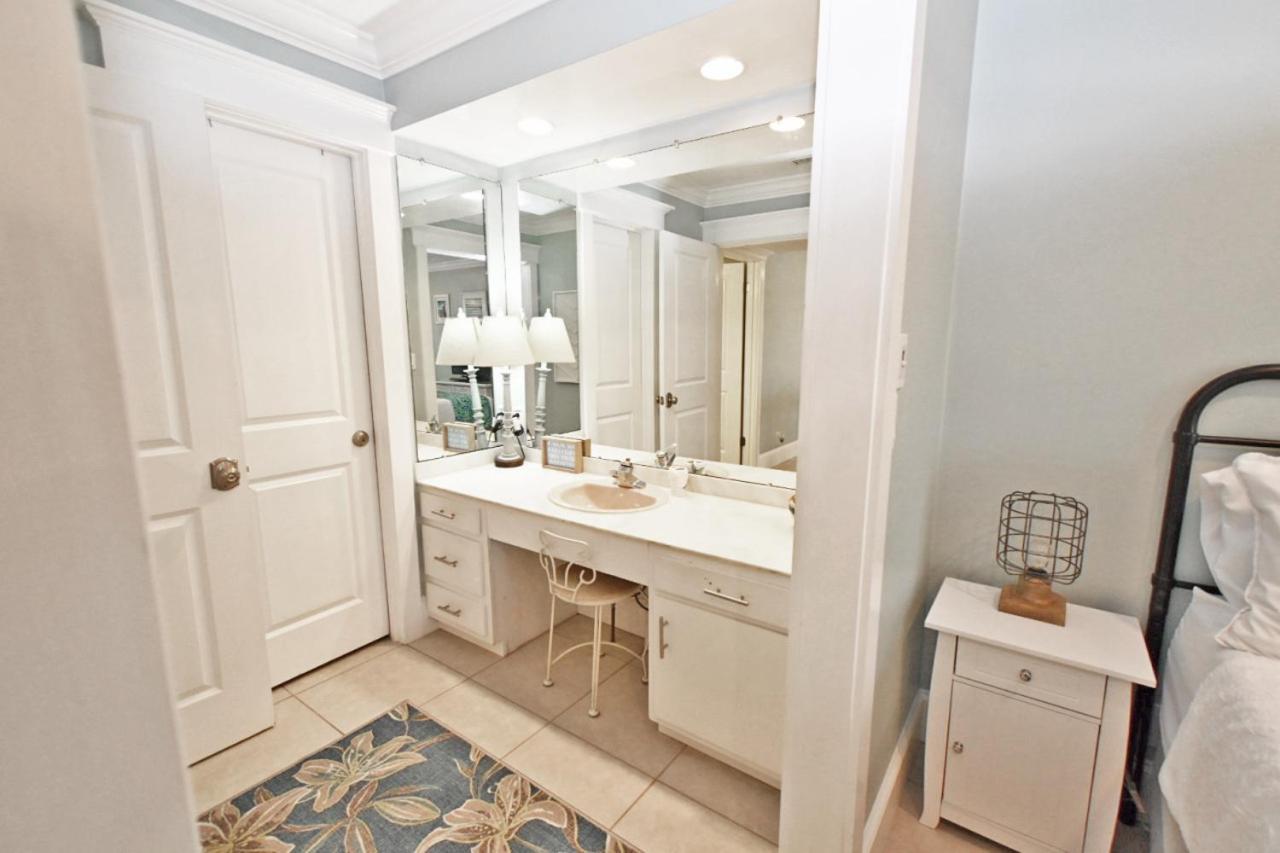 Holiday home Sandpiper Cove Unit 1065 Pet Friendly First Floor In Destin, Fl *