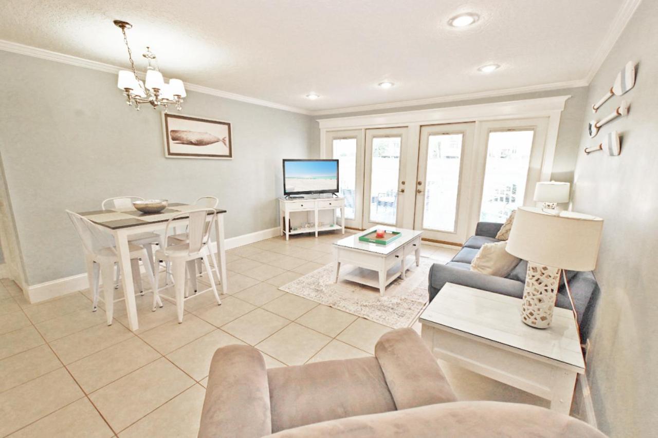Holiday home Sandpiper Cove Unit 1065 Pet Friendly First Floor In Destin, Fl *