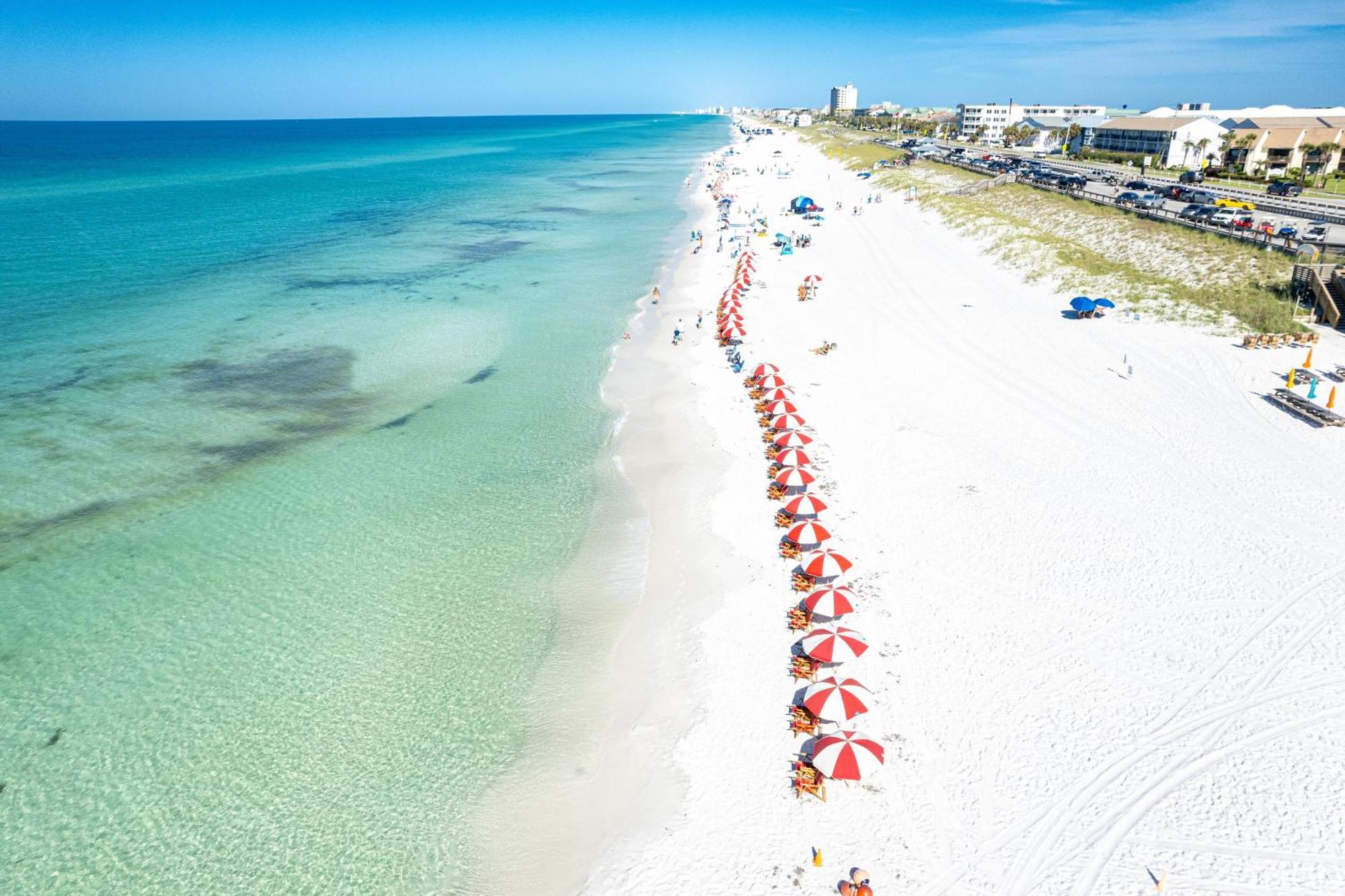 Inlet Reef 301- By Isle Apartment