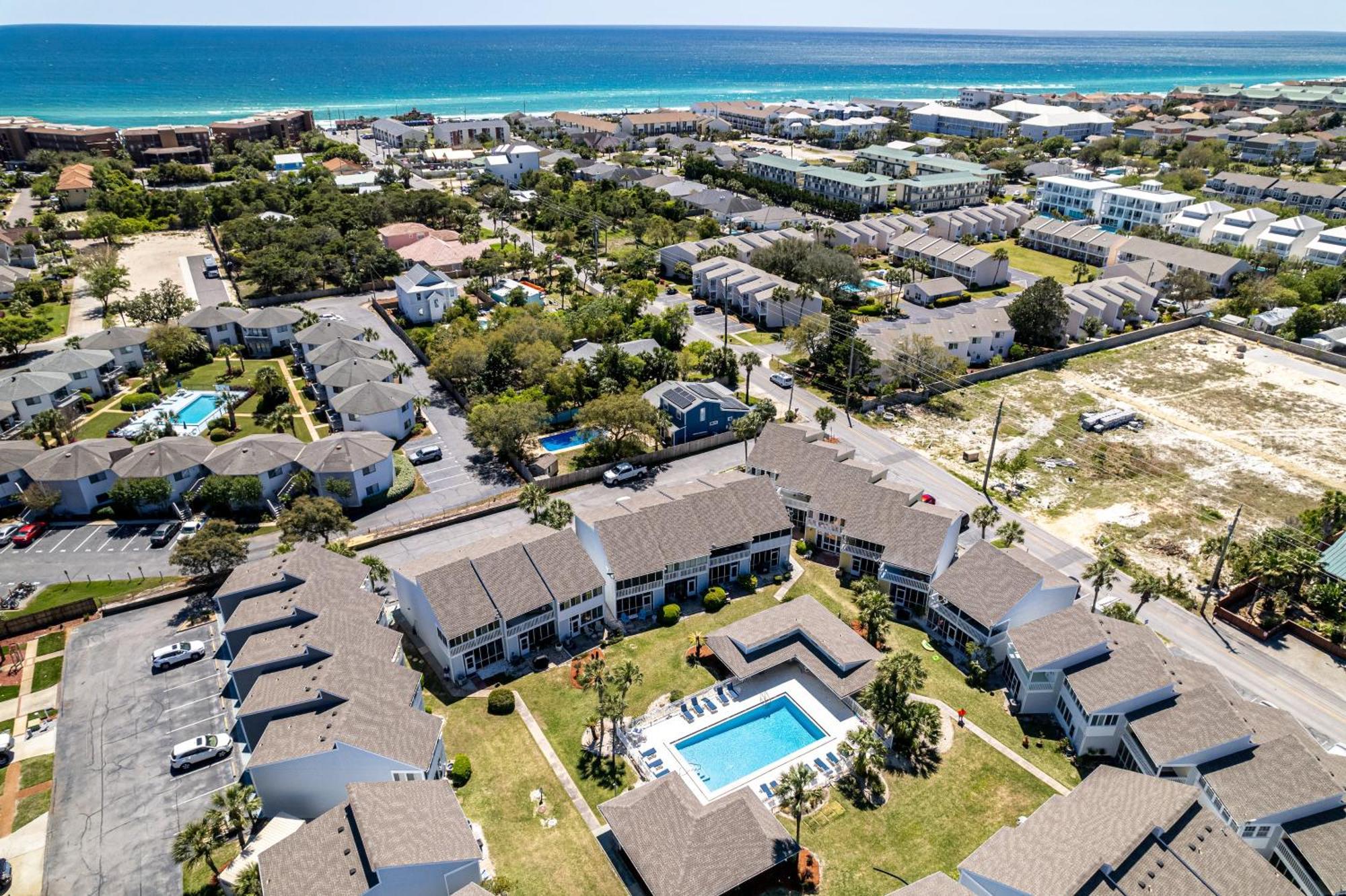 Waterview Towers Yacht Club 532- By Isle * Destin