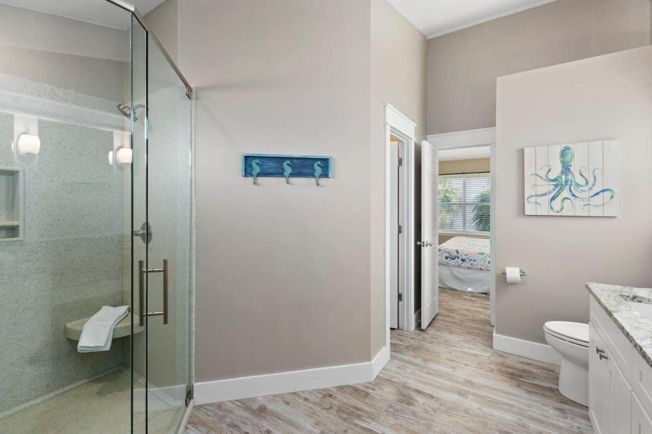 Holiday home Seahorse Shores - Games, Private Access, Pool, Lake, Boardwalk, Near Fun Destin