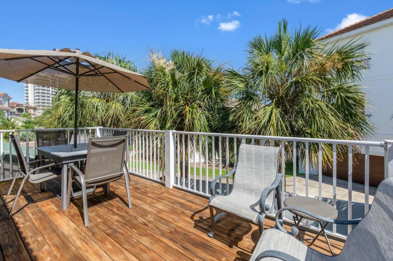 Seahorse Shores - Games, Private Access, Pool, Lake, Boardwalk, Near Fun Holiday home