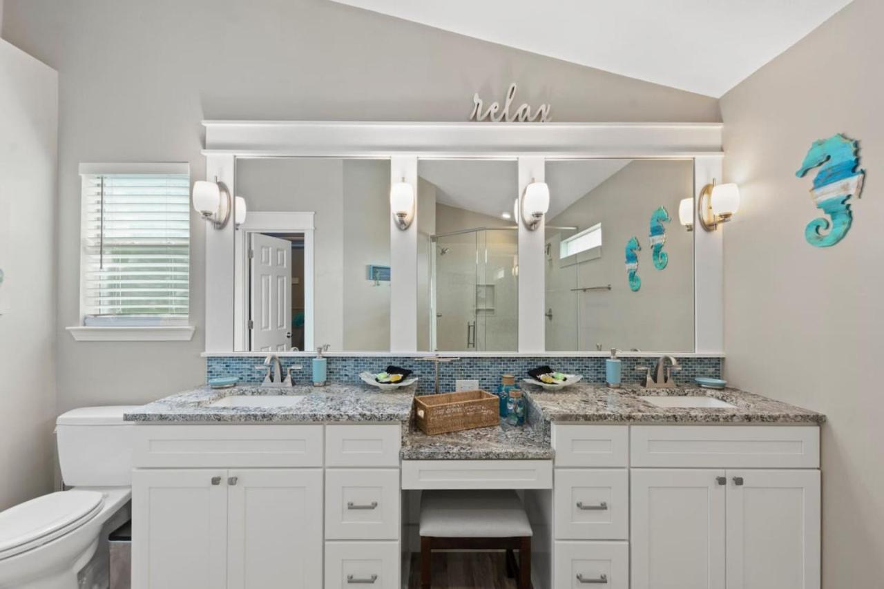Seahorse Shores - Games, Private Access, Pool, Lake, Boardwalk, Near Fun * Destin