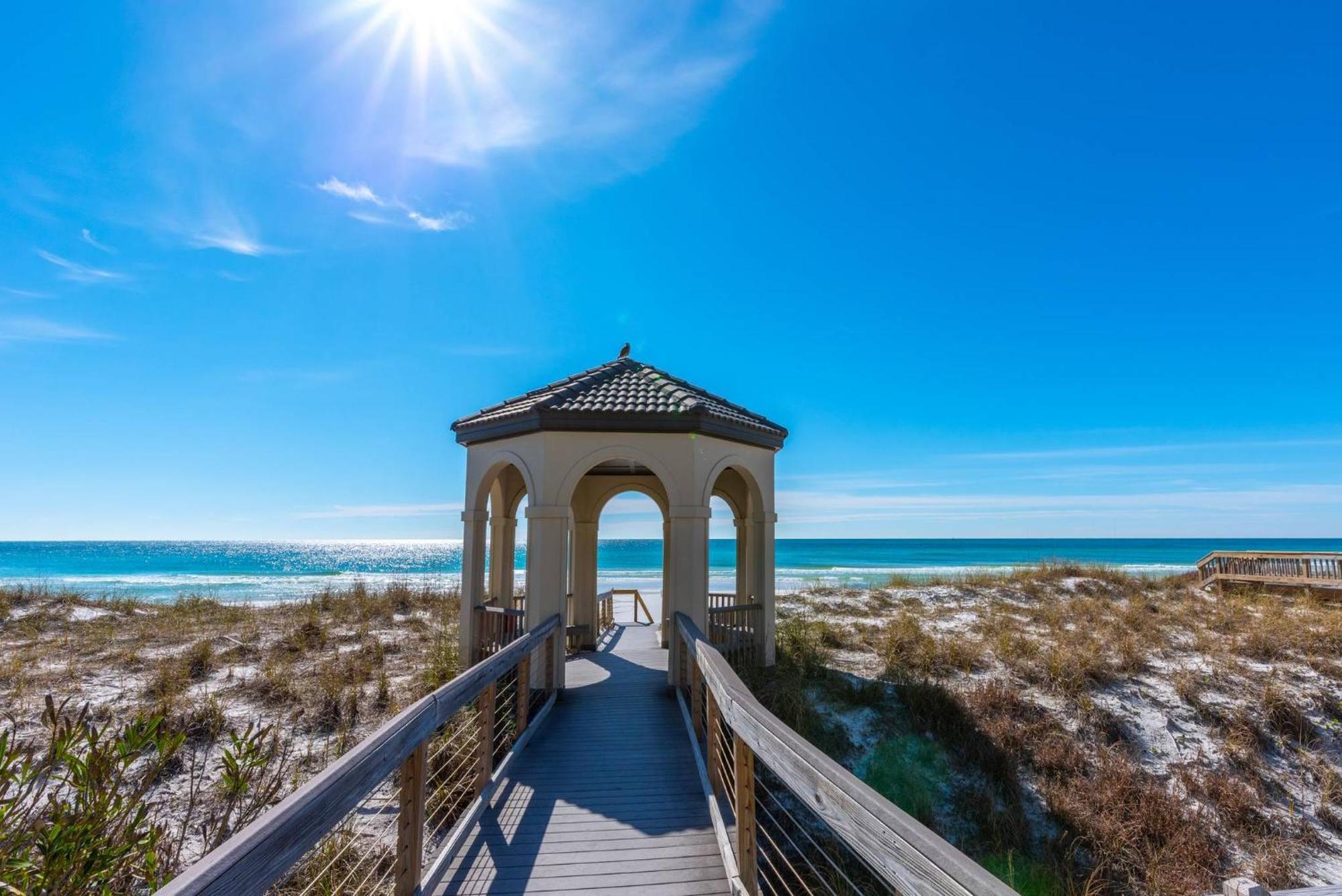 Holiday home Seahorse Shores - Games, Private Access, Pool, Lake, Boardwalk, Near Fun *