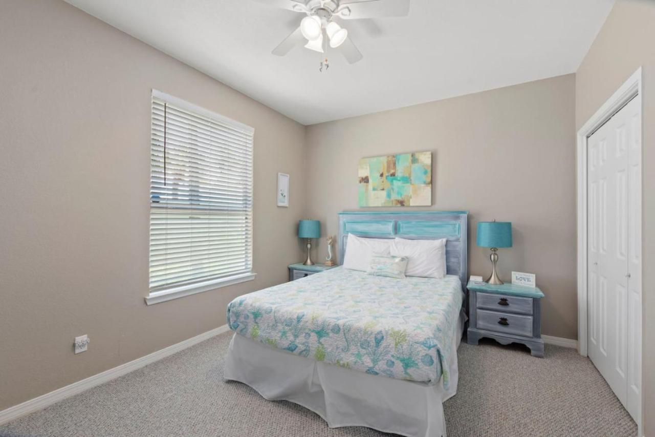 Seahorse Shores - Games, Private Access, Pool, Lake, Boardwalk, Near Fun Holiday home