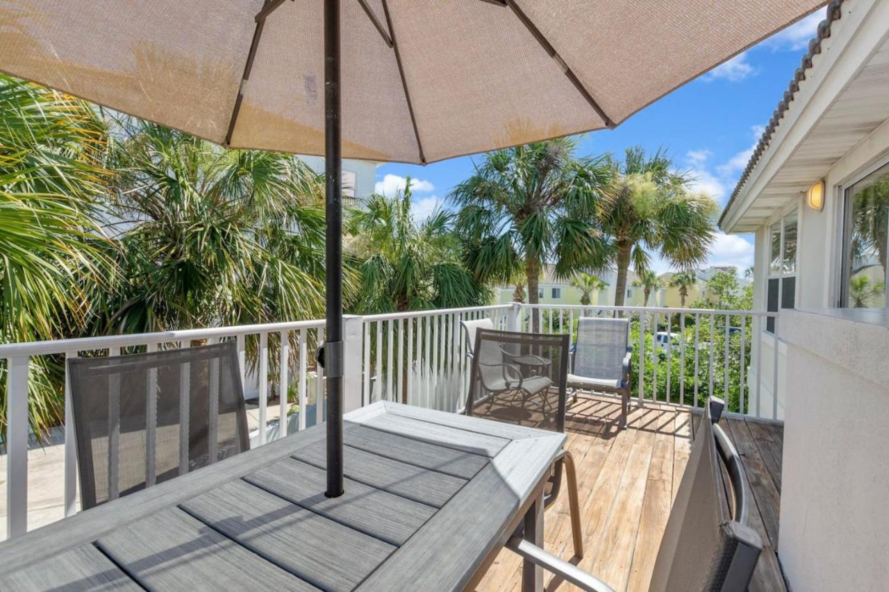 Holiday home Seahorse Shores - Games, Private Access, Pool, Lake, Boardwalk, Near Fun *