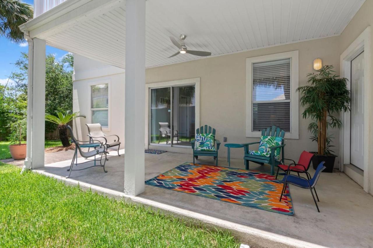 Seahorse Shores - Games, Private Access, Pool, Lake, Boardwalk, Near Fun *