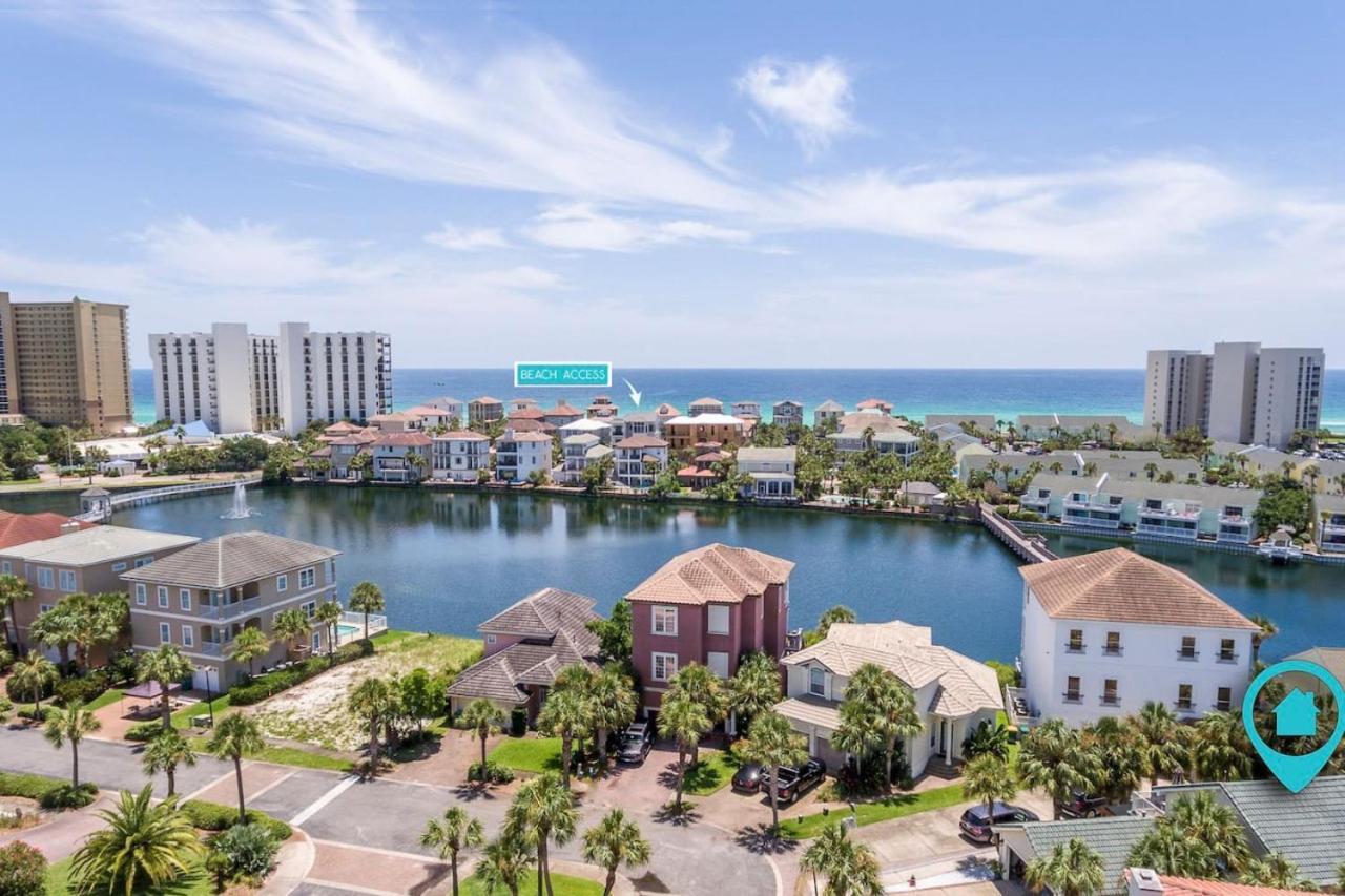 Holiday home Seahorse Shores - Games, Private Access, Pool, Lake, Boardwalk, Near Fun *