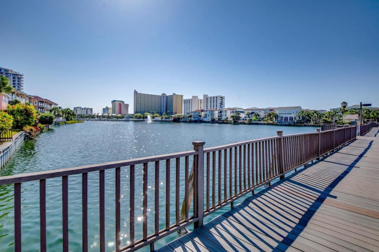 Holiday home Seahorse Shores - Games, Private Access, Pool, Lake, Boardwalk, Near Fun