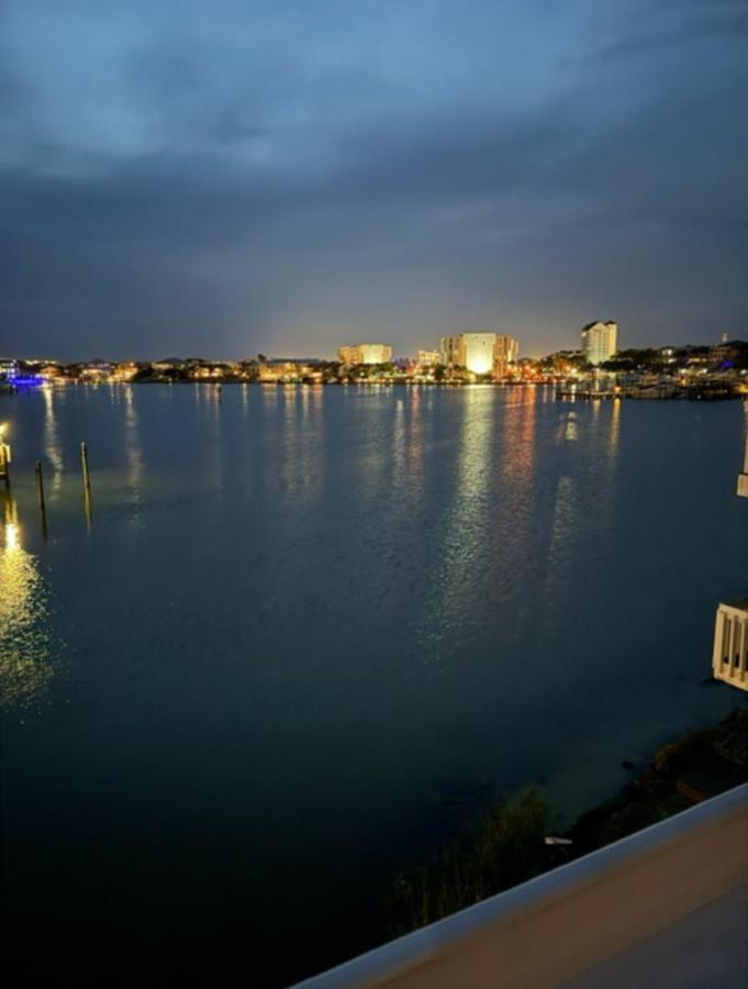 Sandpiper Cove 2 Bedroom 2 Bathroom With Harbor View Holiday home Destin