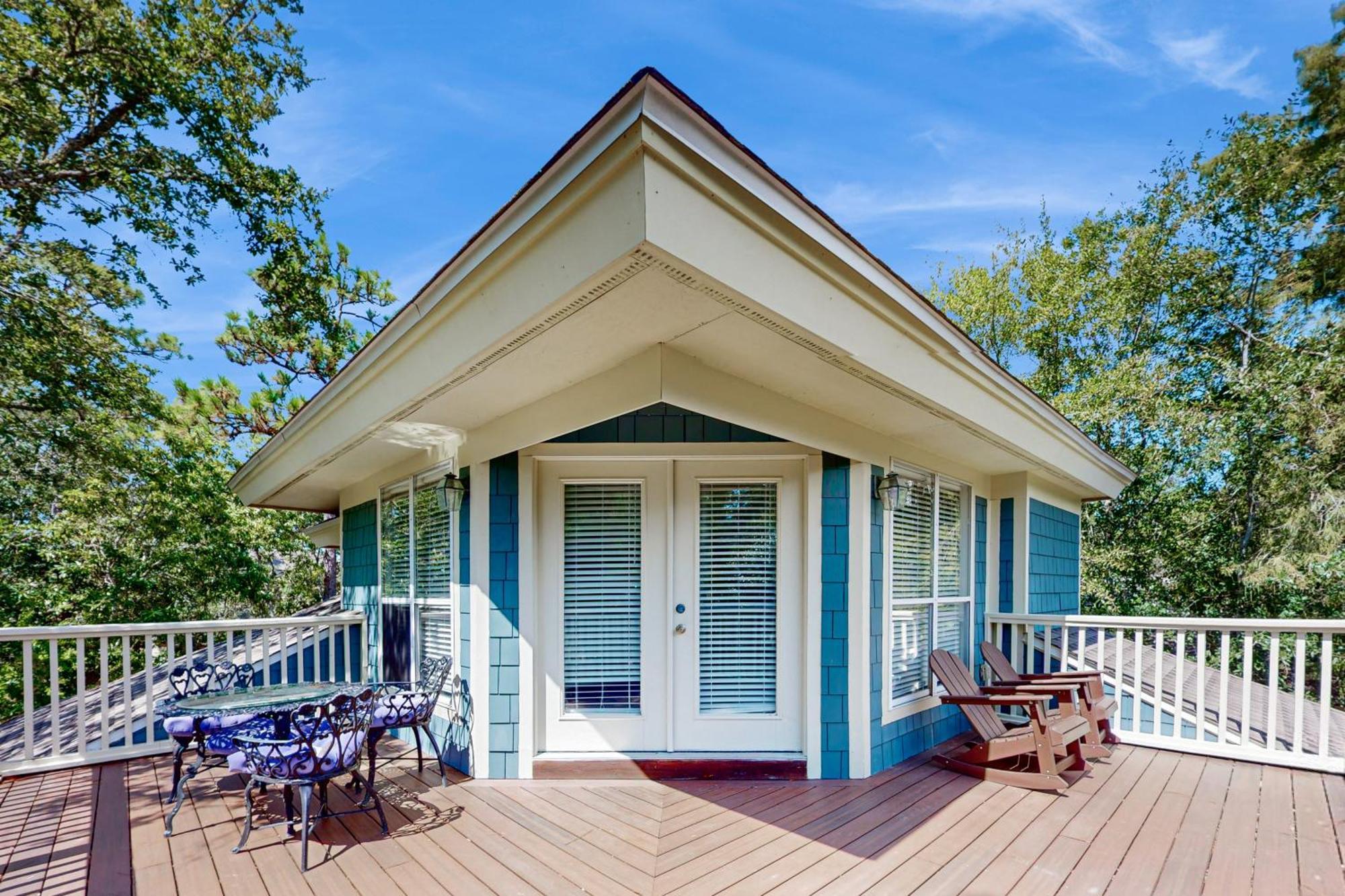 Baypine 8857 Holiday home