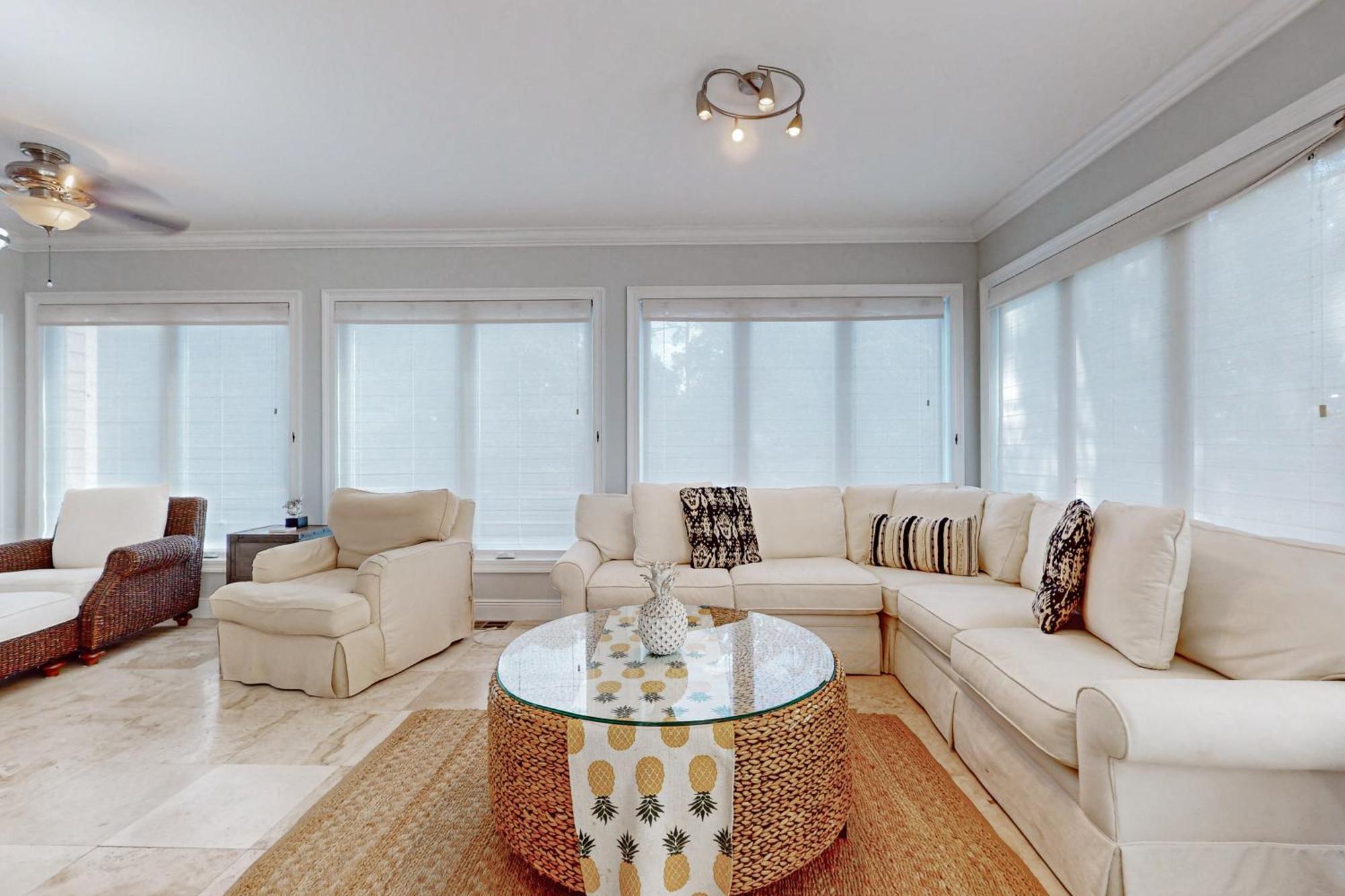Baypine 8857 Holiday home