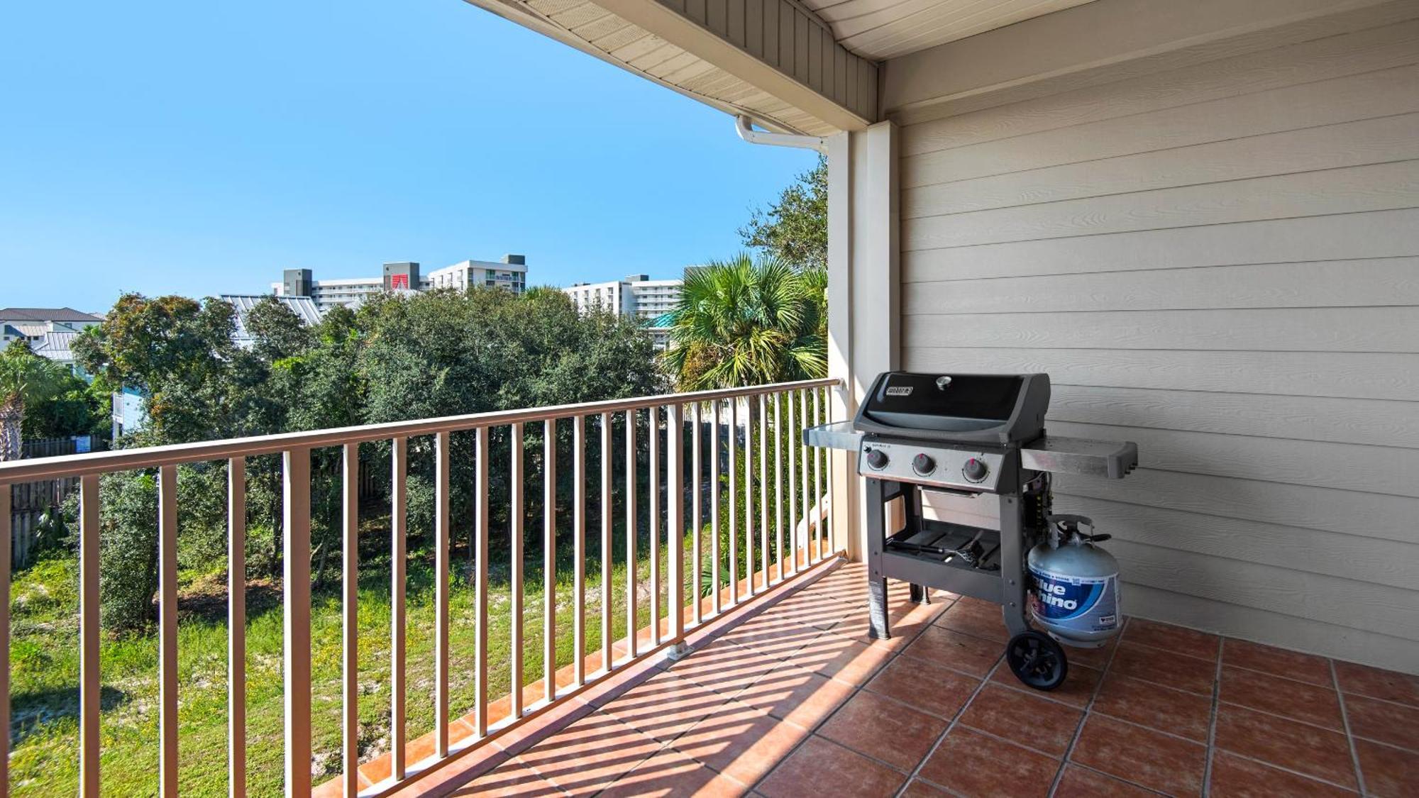 Spyglass Townhomes Unit 106 Sandtrap Destin