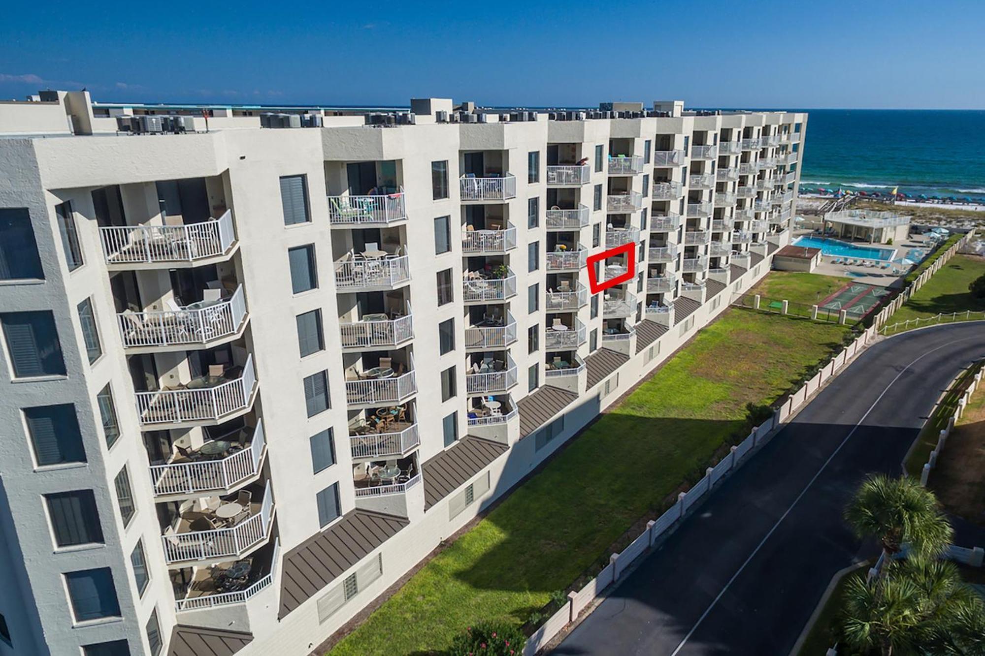 Apartment Inlet Reef 315- By Isle