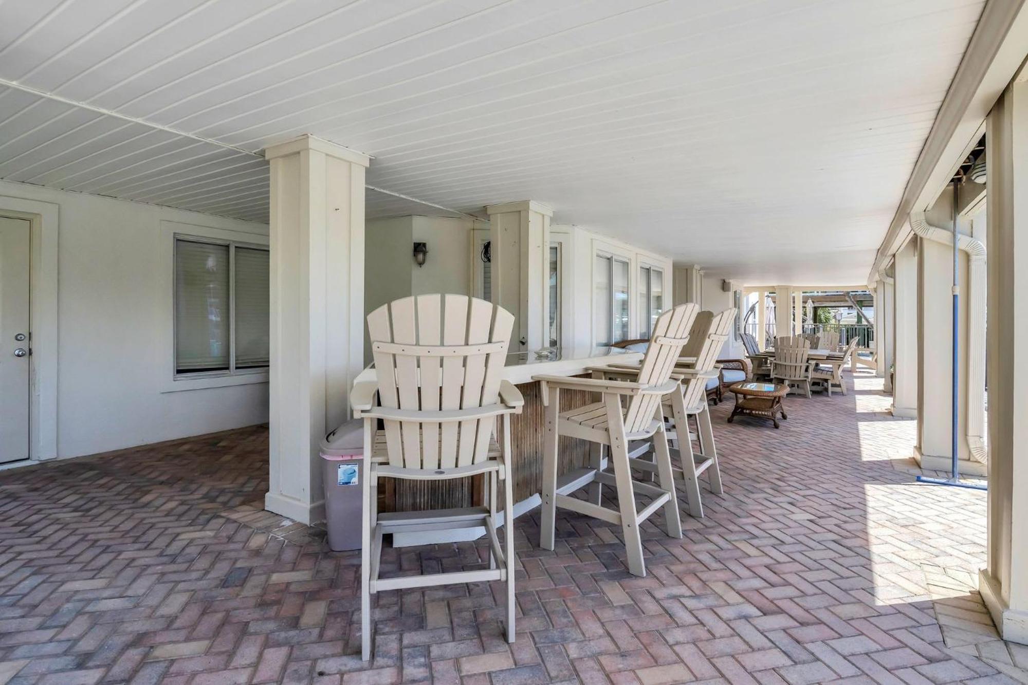 Waterfront Dream House Pool Golf Cart & Dock * Destin