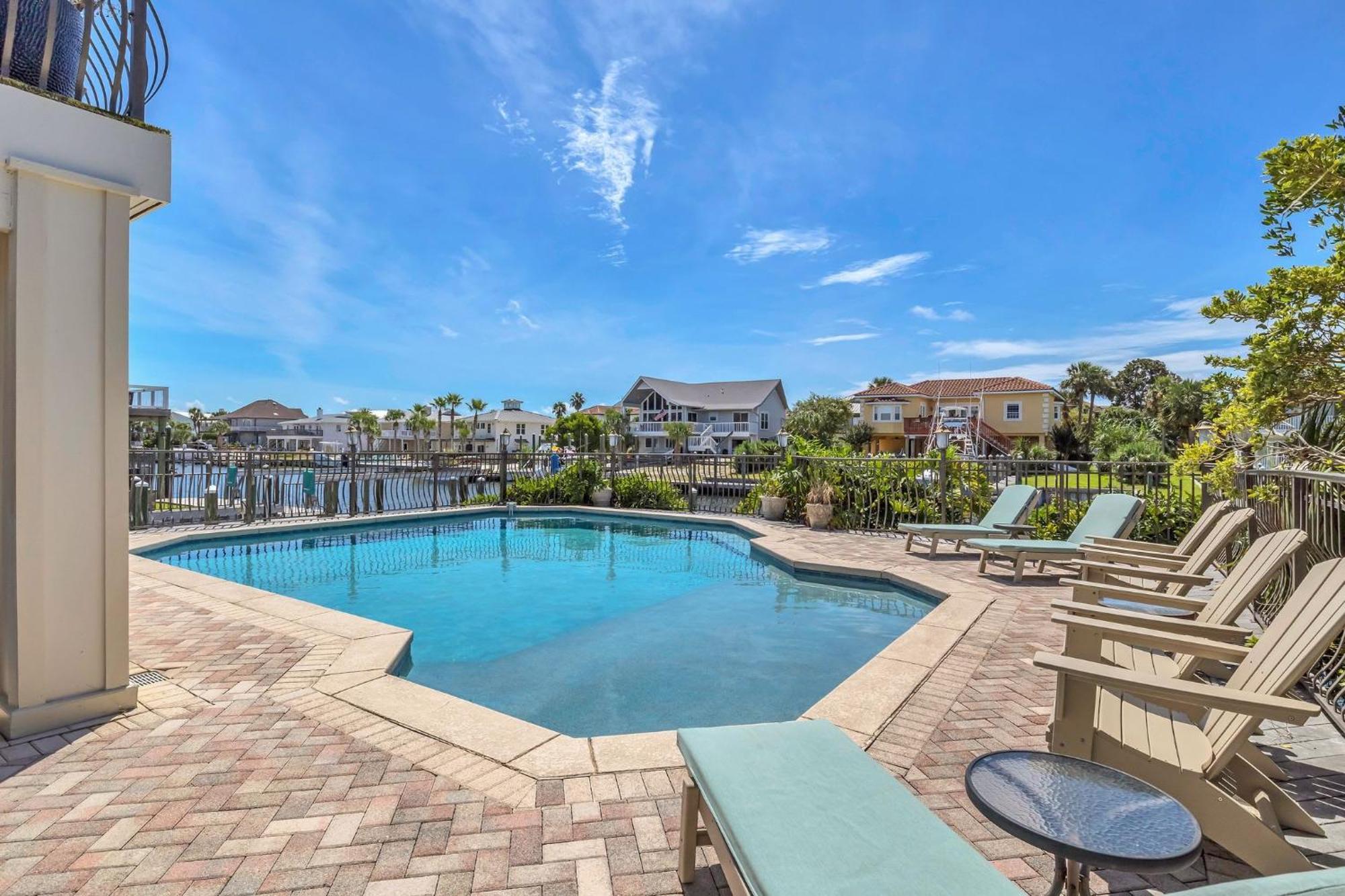 Waterfront Dream House Pool Golf Cart & Dock * Destin