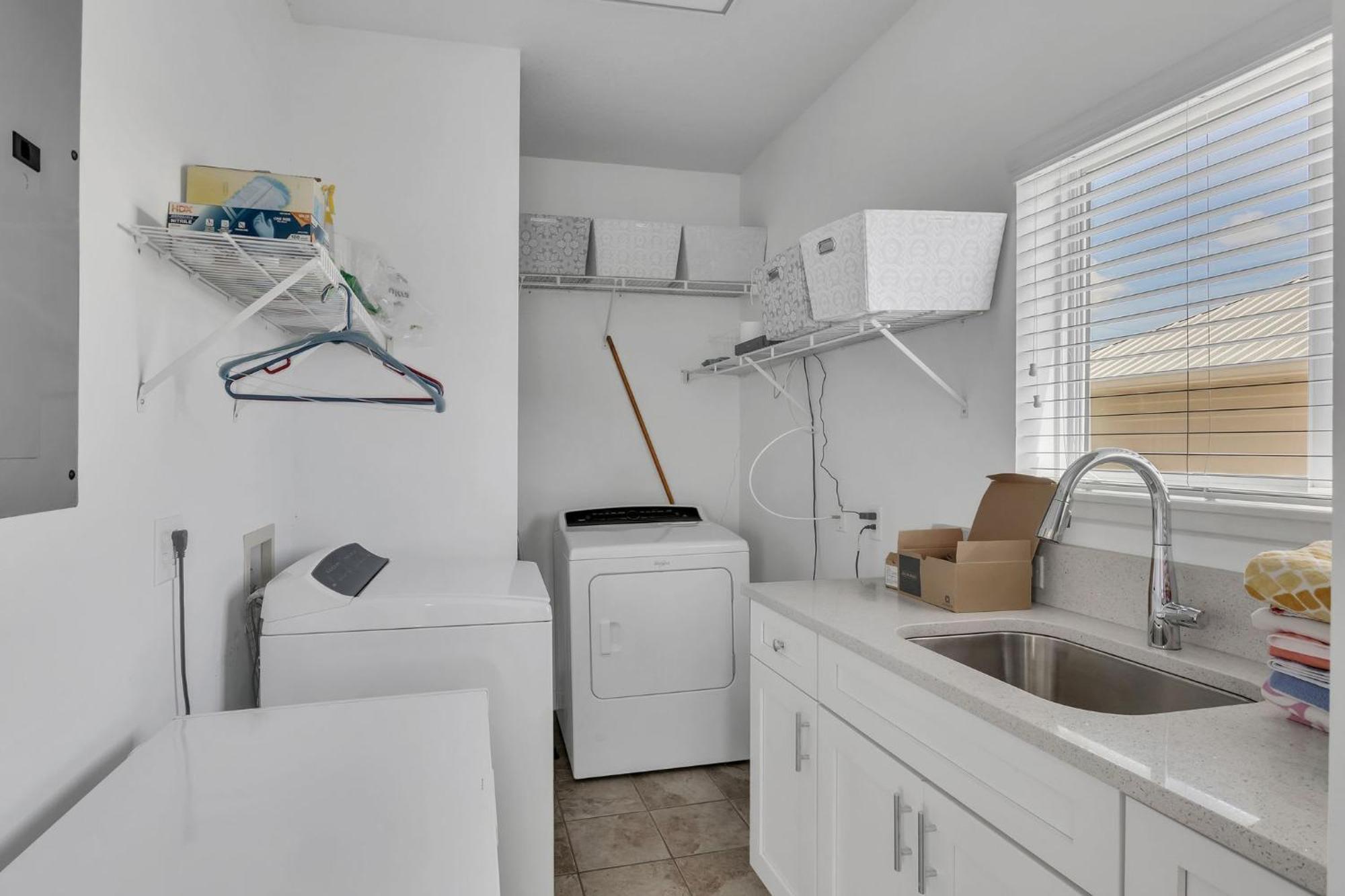 Waterfront Dream House Pool Golf Cart & Dock Destin