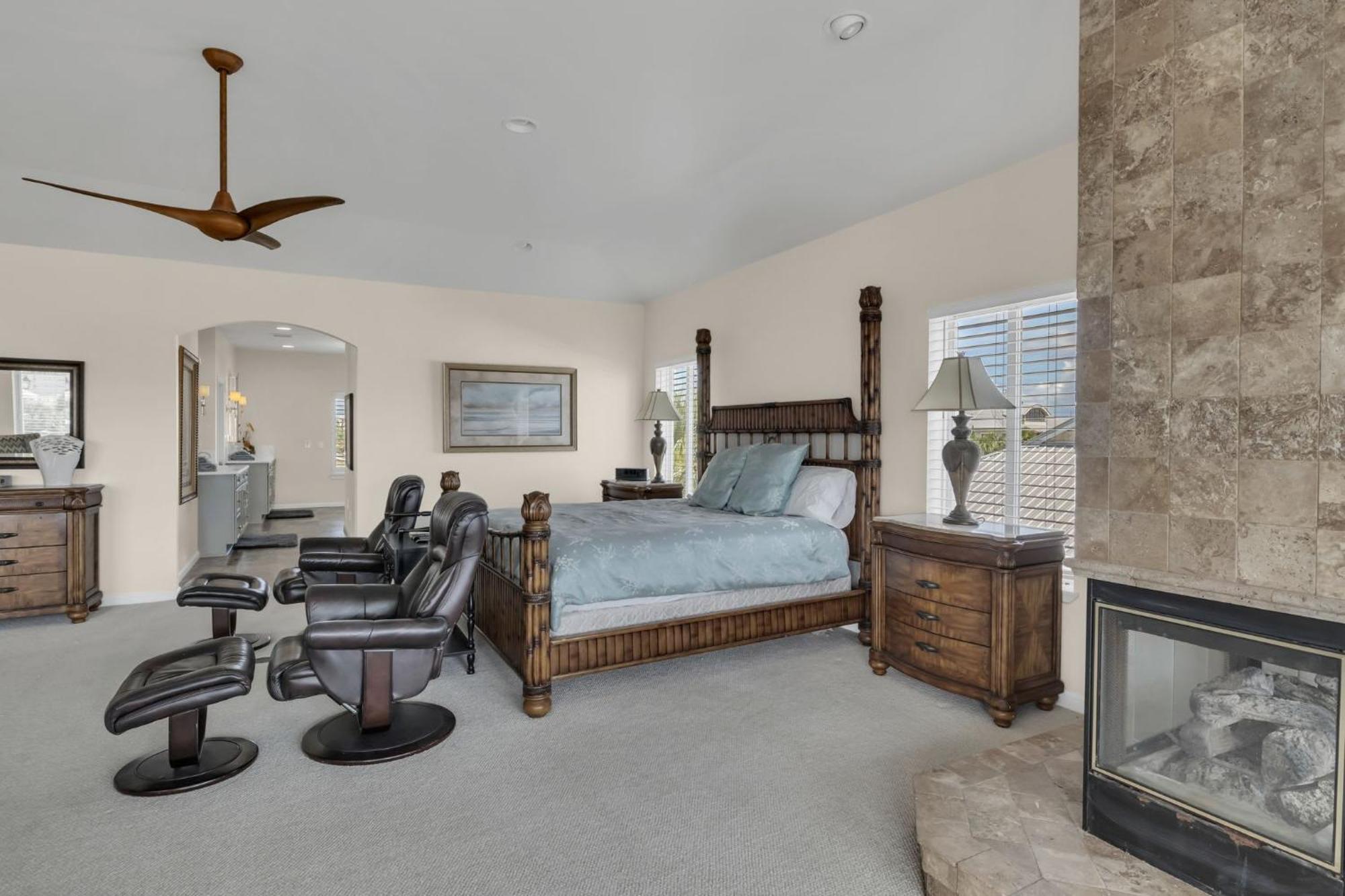 Waterfront Dream House Pool Golf Cart & Dock
