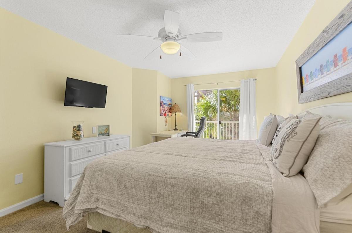Gulf Views Private Entry Heated Pool Tennis Destin