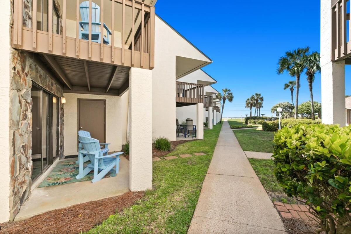 Holiday home Blue Surf 8