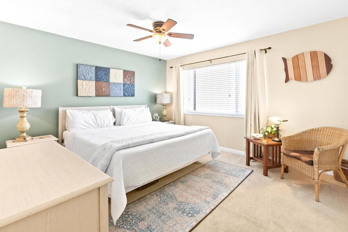 Blue Surf 8 Holiday home