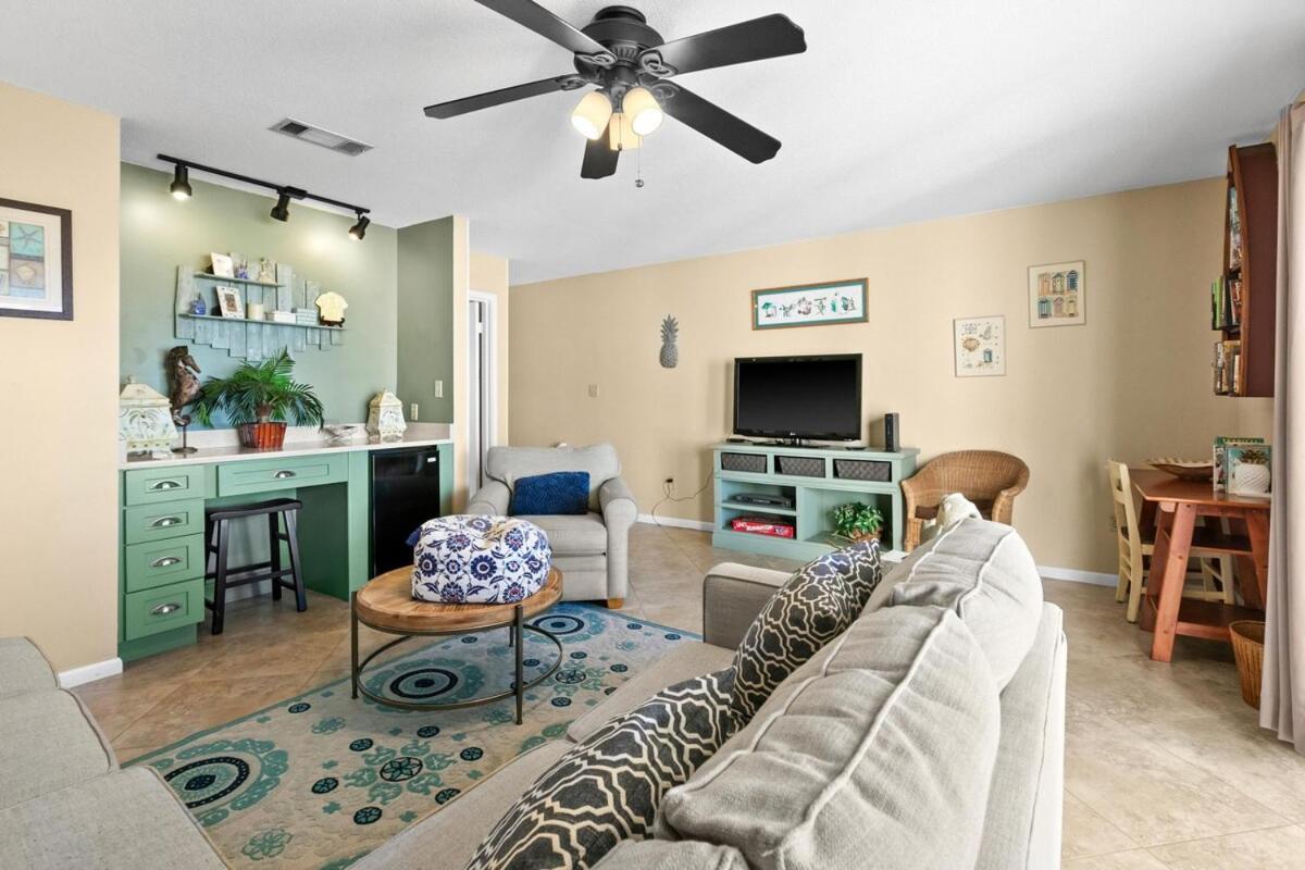 Holiday home Blue Surf 8