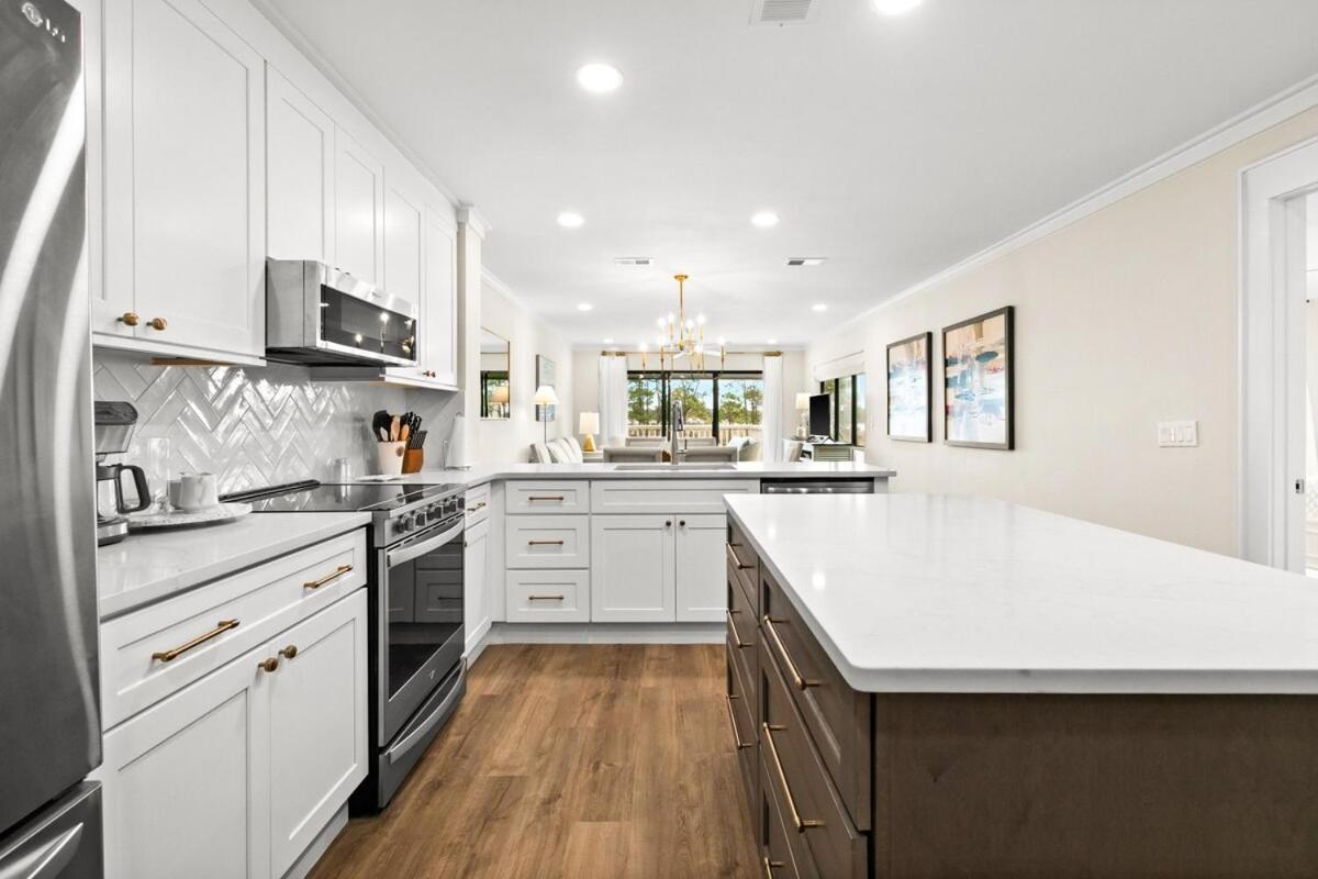 Holiday home Harbour Point 810 Destin