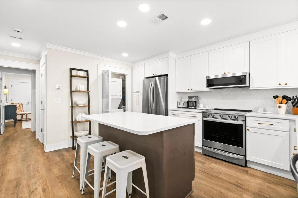 Holiday home Harbour Point 810
