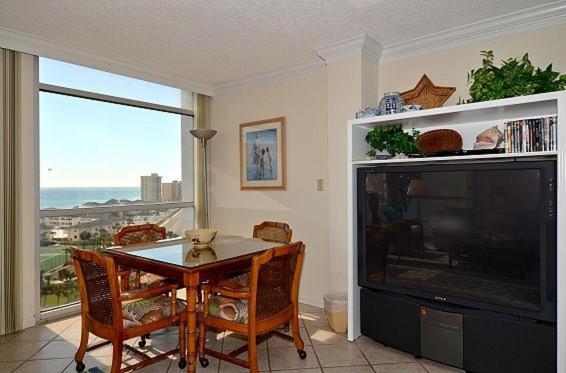 3116 - Shoreline Towers View Vacation Holiday home Destin