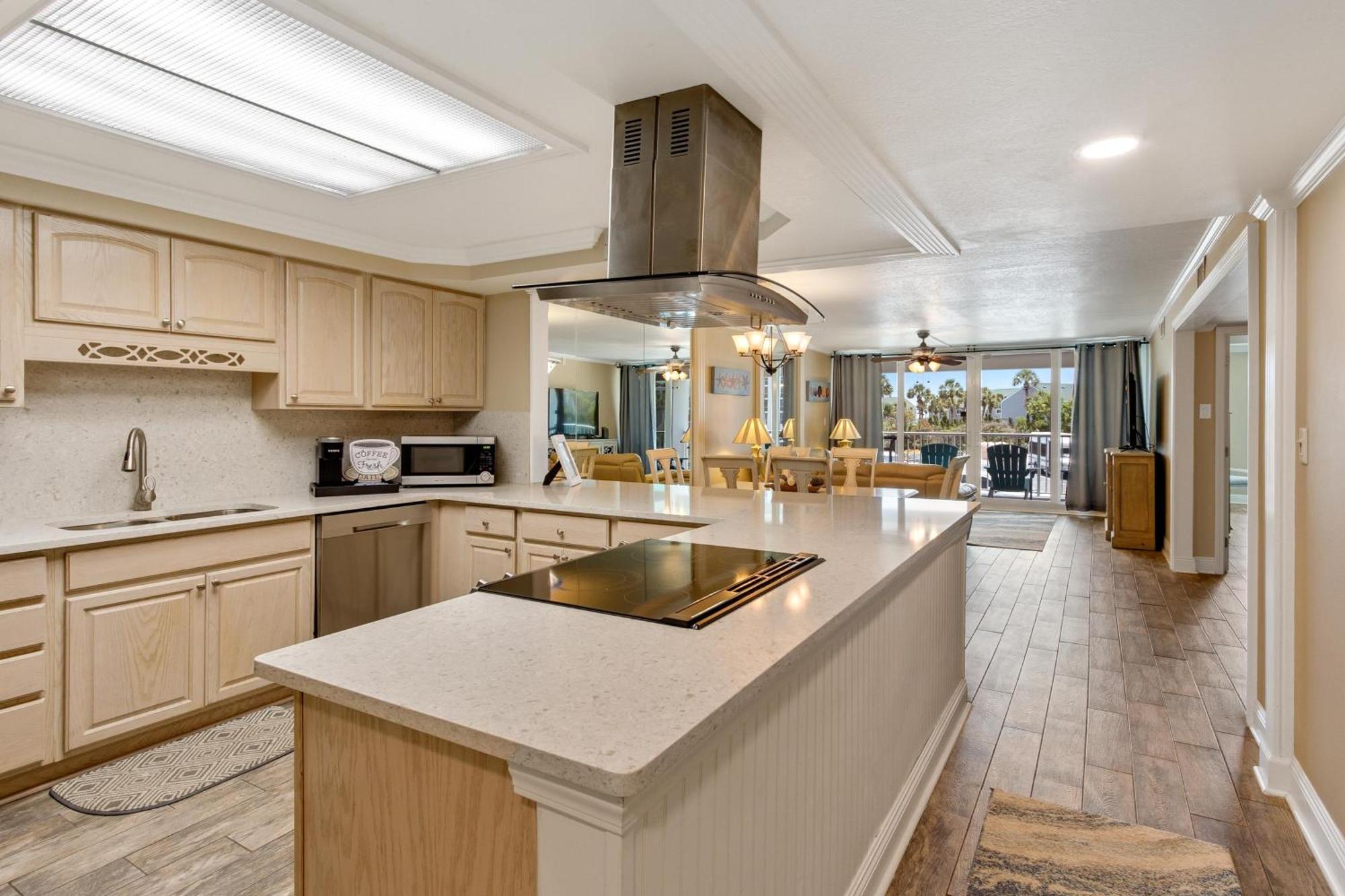 Holiday home 3023 Shoreline Towers-spring Price Drop-free Setup 2025 Destin