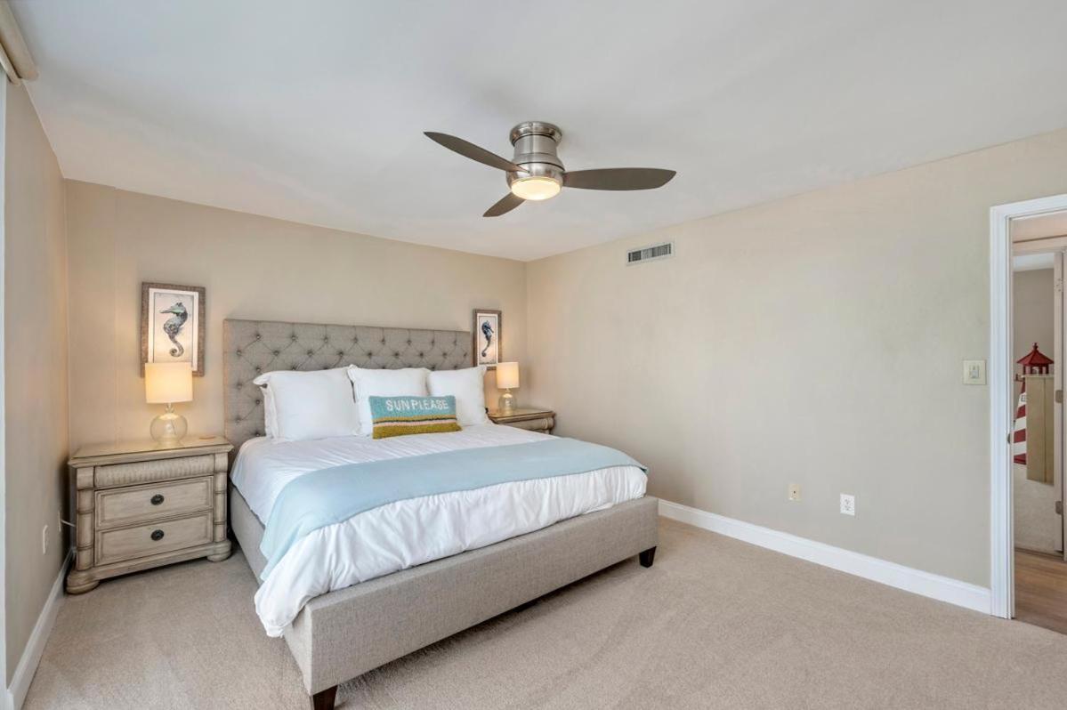 2071 Shoreline Towers Beachfront Free Setup * Destin