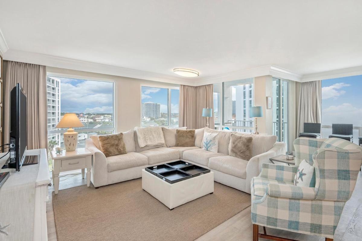 Holiday home 2071 Shoreline Towers Beachfront Free Setup Destin
