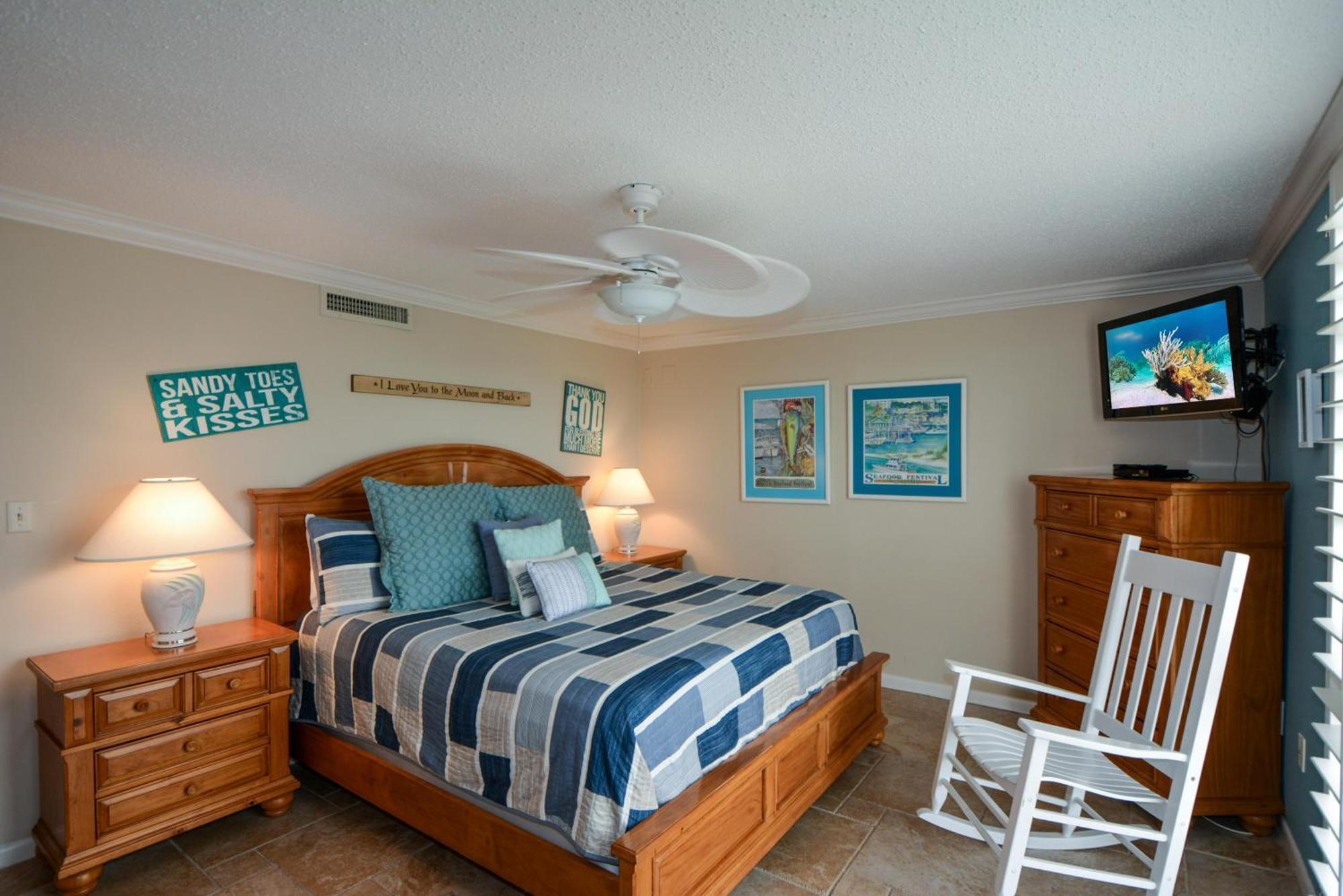 3096-spacious Vacation Holiday home