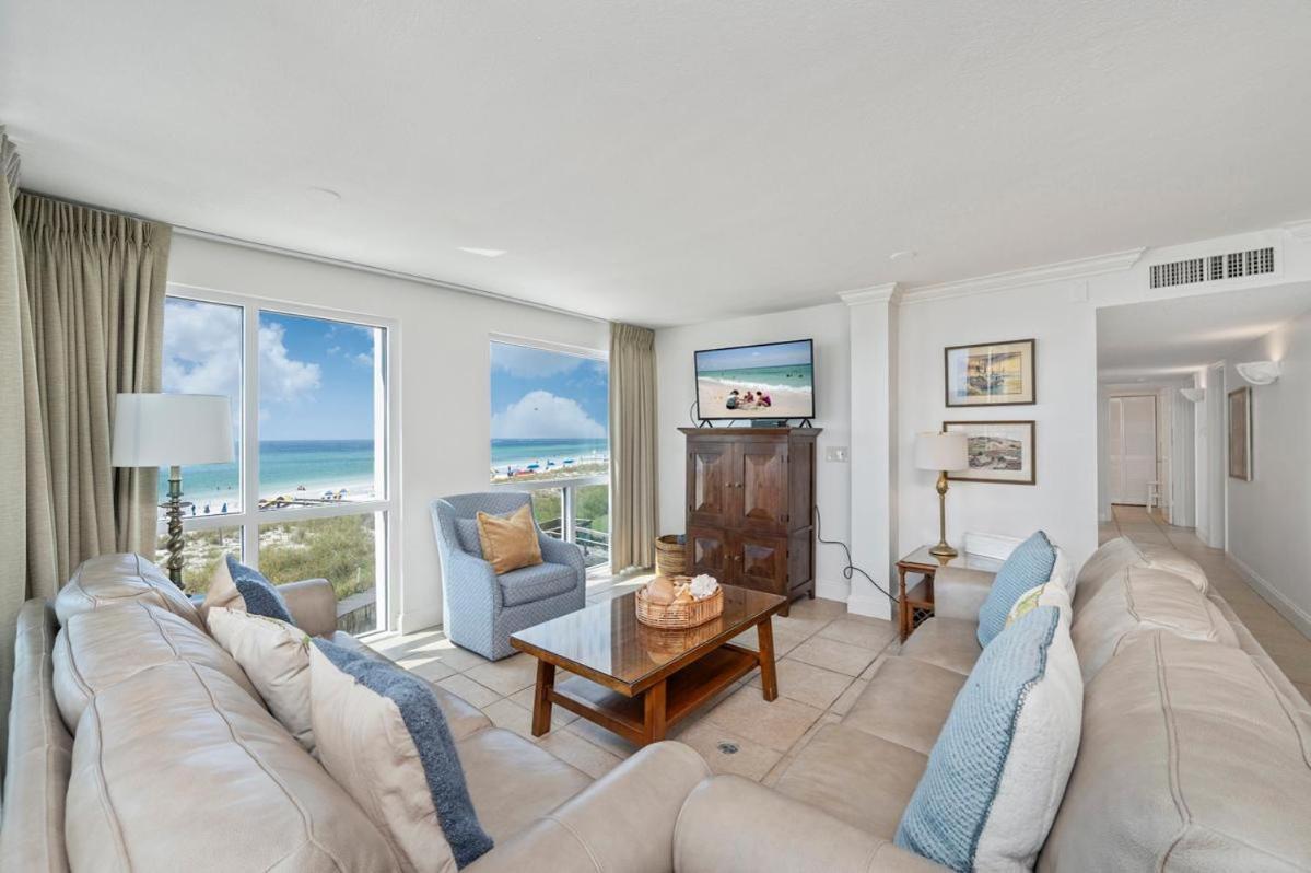 2036 - Shoreline Towers Beachfront Free Setup Holiday home Destin
