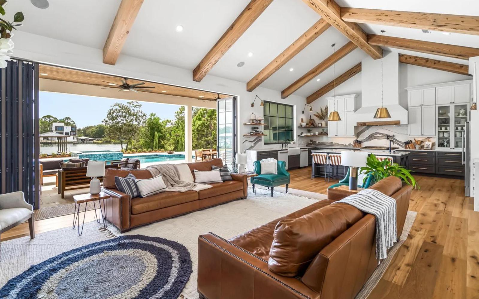 Three Hundred By Oversee 30a Holiday home *