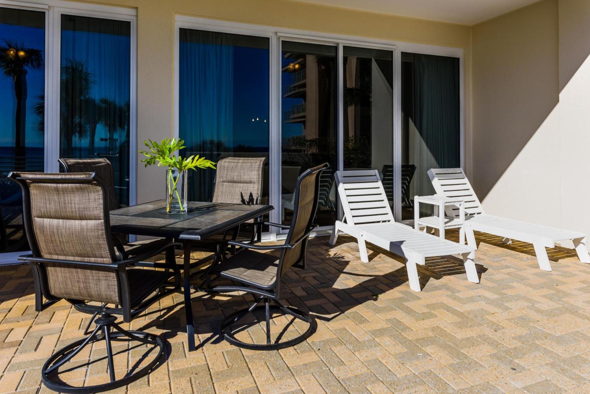 Tides 103 Destin